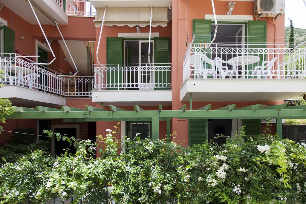 Georgakis George Rooms Vassiliki Esterno foto
