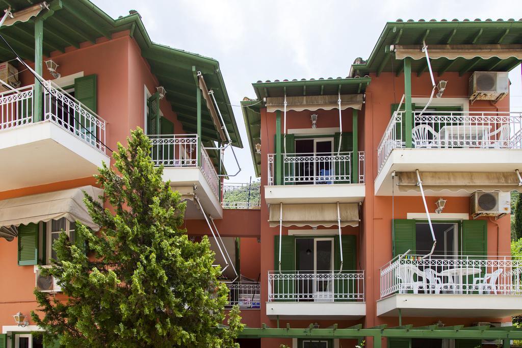 Georgakis George Rooms Vassiliki Esterno foto