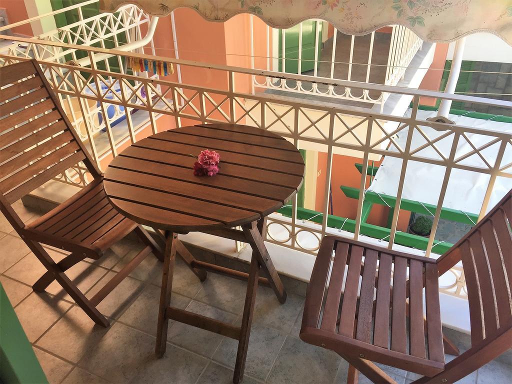 Georgakis George Rooms Vassiliki Esterno foto