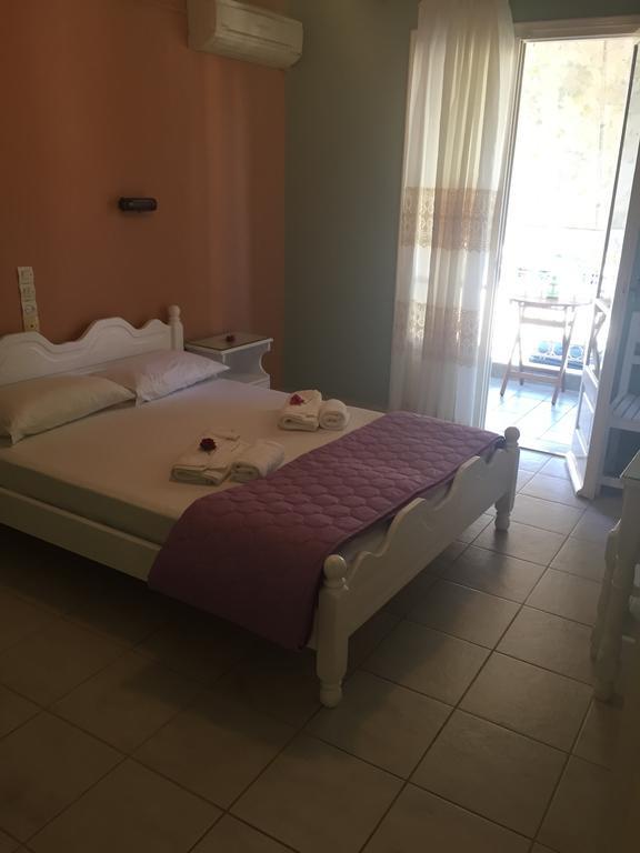Georgakis George Rooms Vassiliki Esterno foto